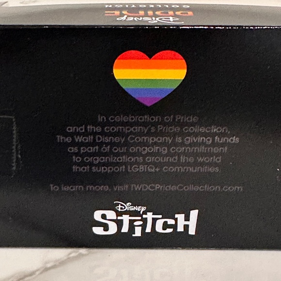 Stitch Figurine - Picture 3 of 4